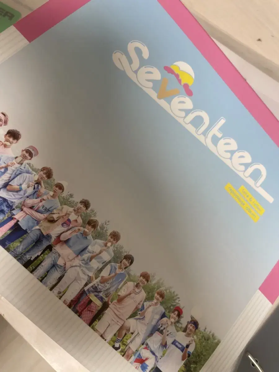 세븐틴 아주나이스 앨범 팝니다